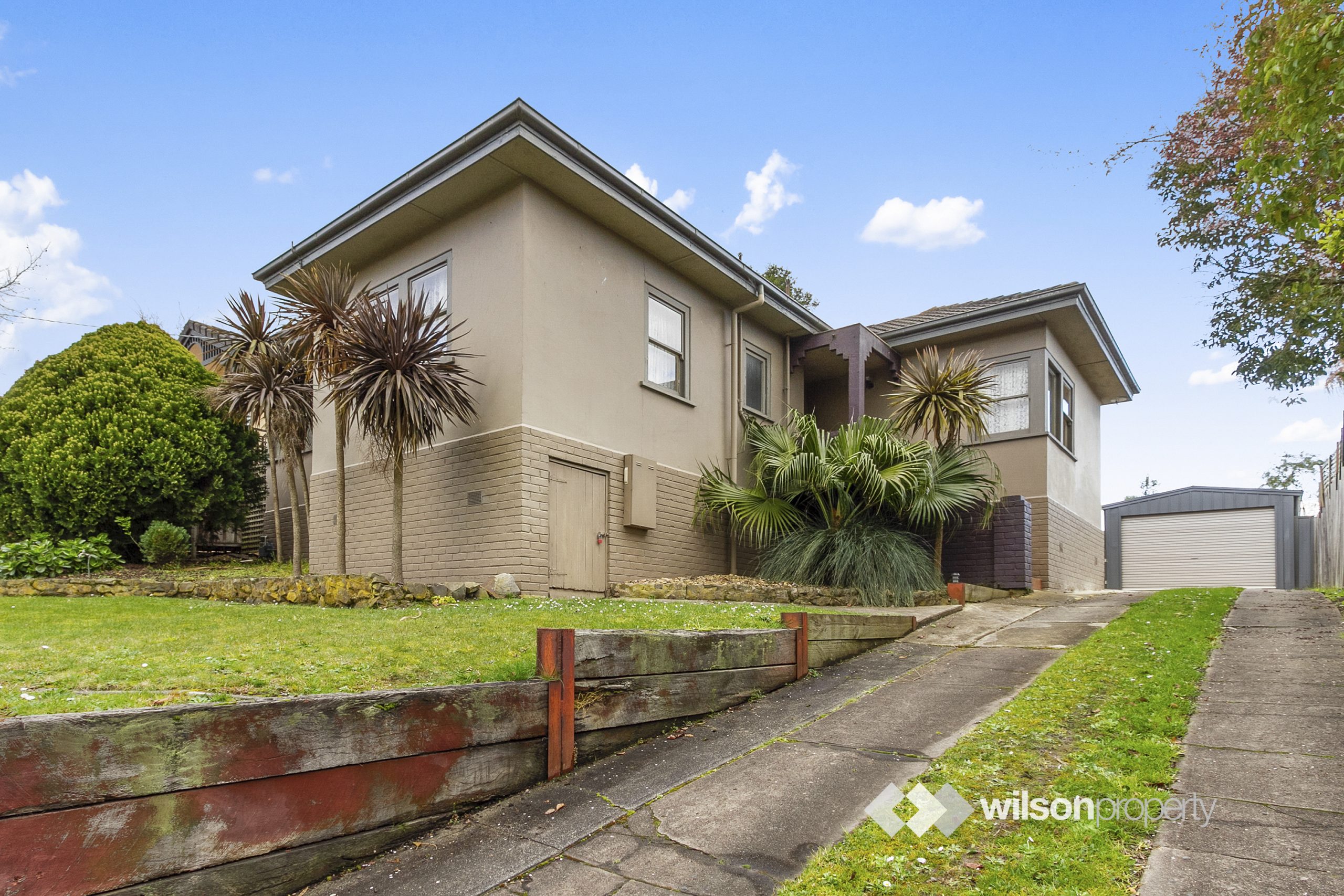 2 Greenwood Grove, Traralgon, VIC 3844 AUS