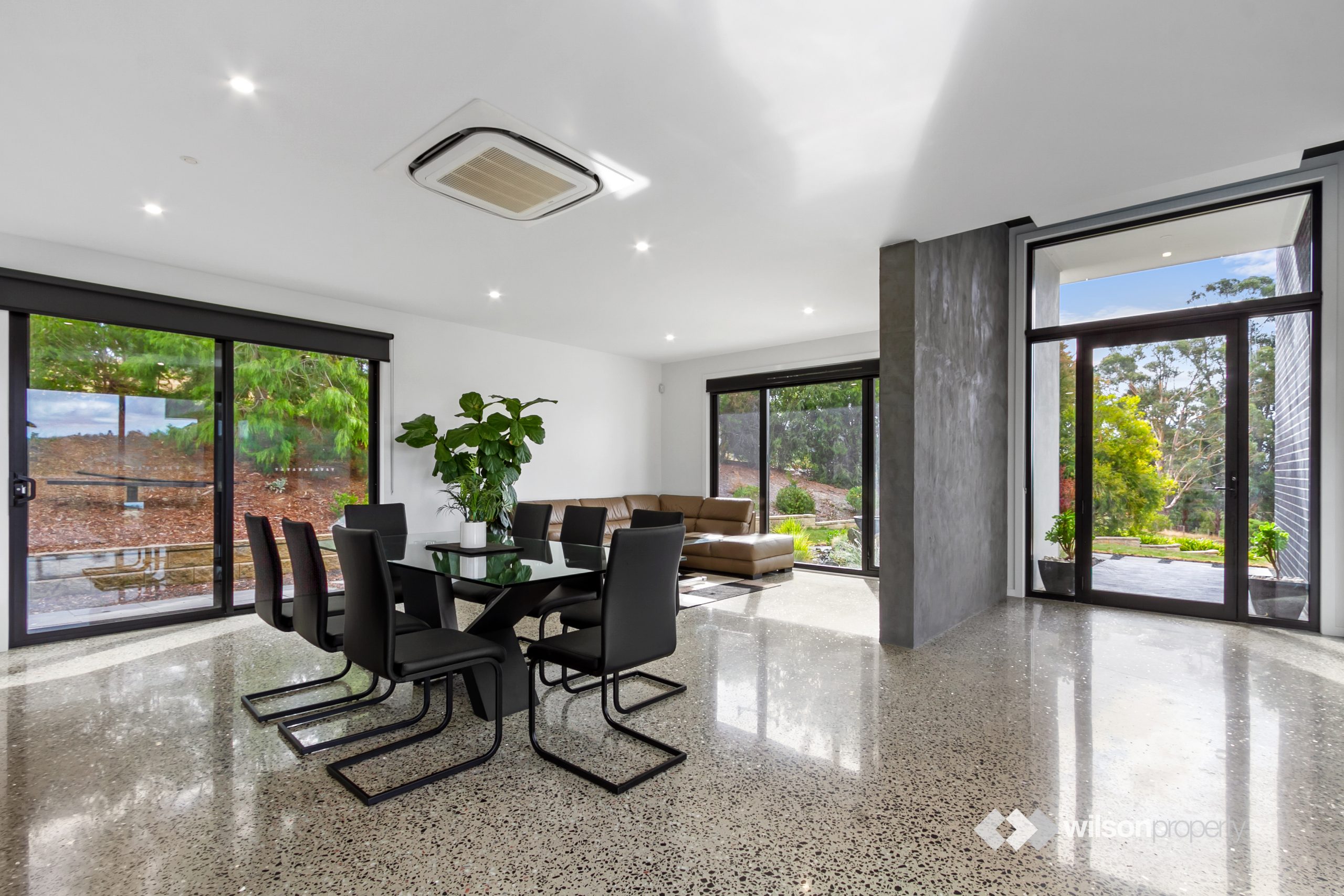 35 Michelle Boulevard, Traralgon South, VIC 3844 AUS