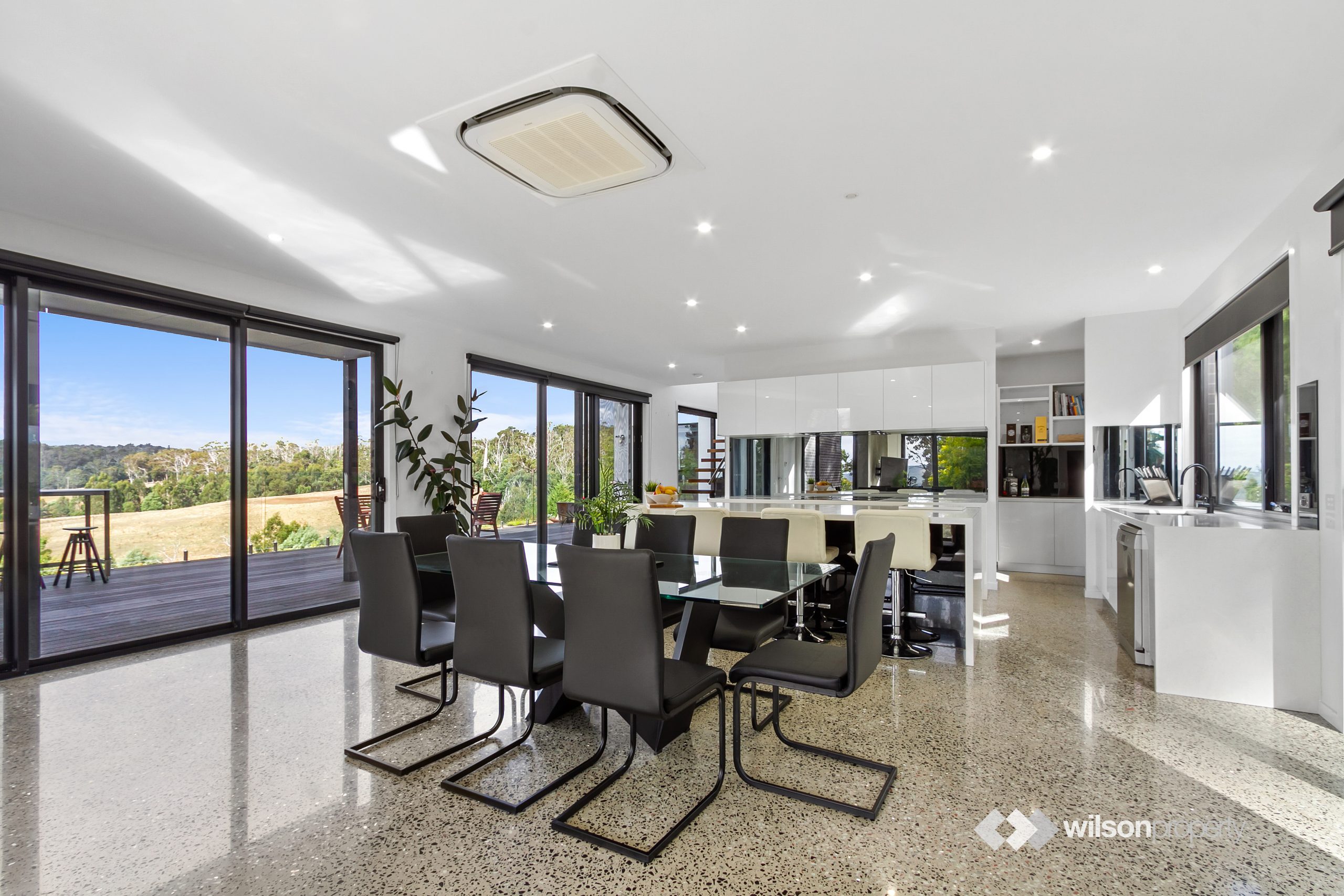 35 Michelle Boulevard, Traralgon South, VIC 3844 AUS