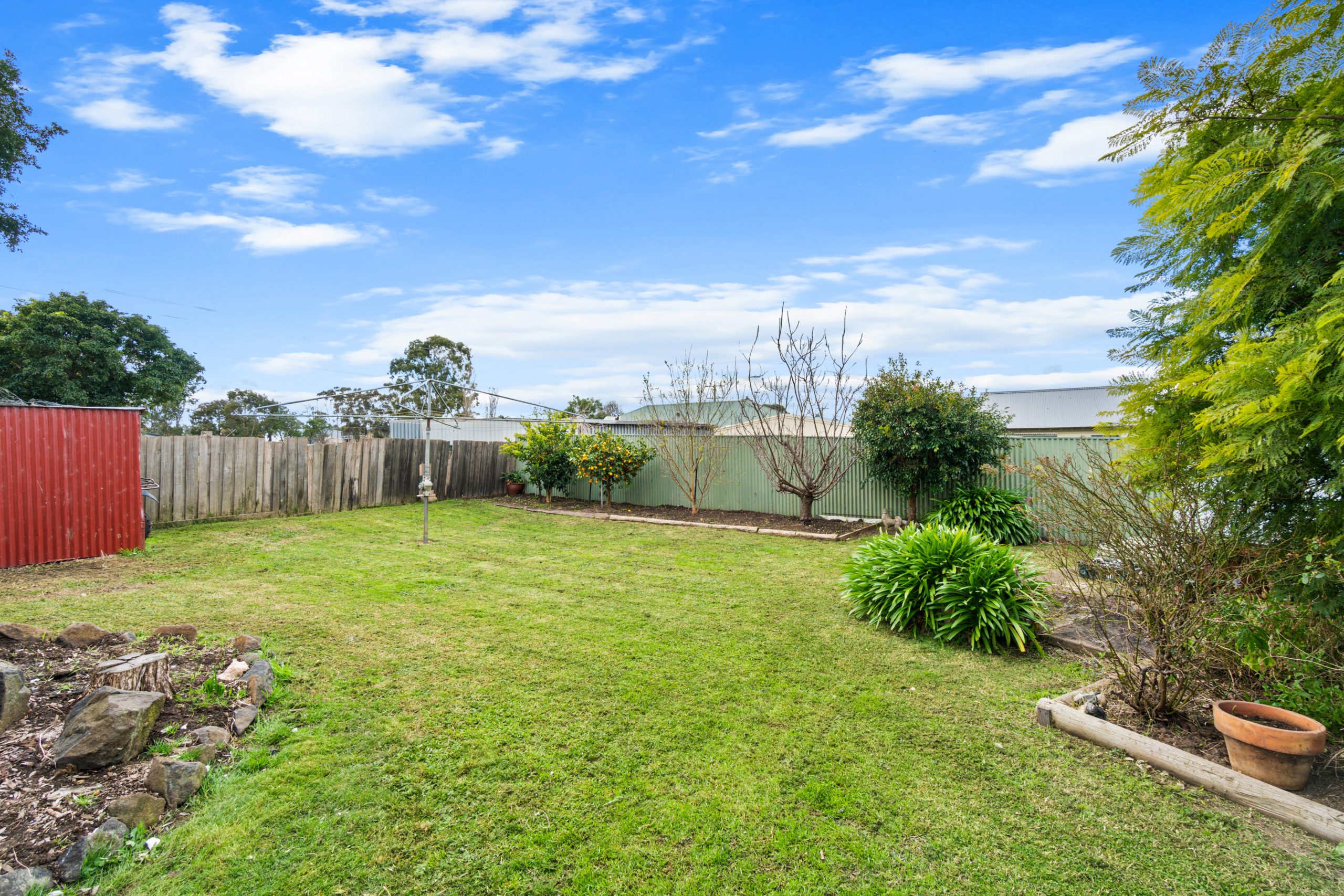 19 Gordon Street, Heyfield, VIC 3858 AUS