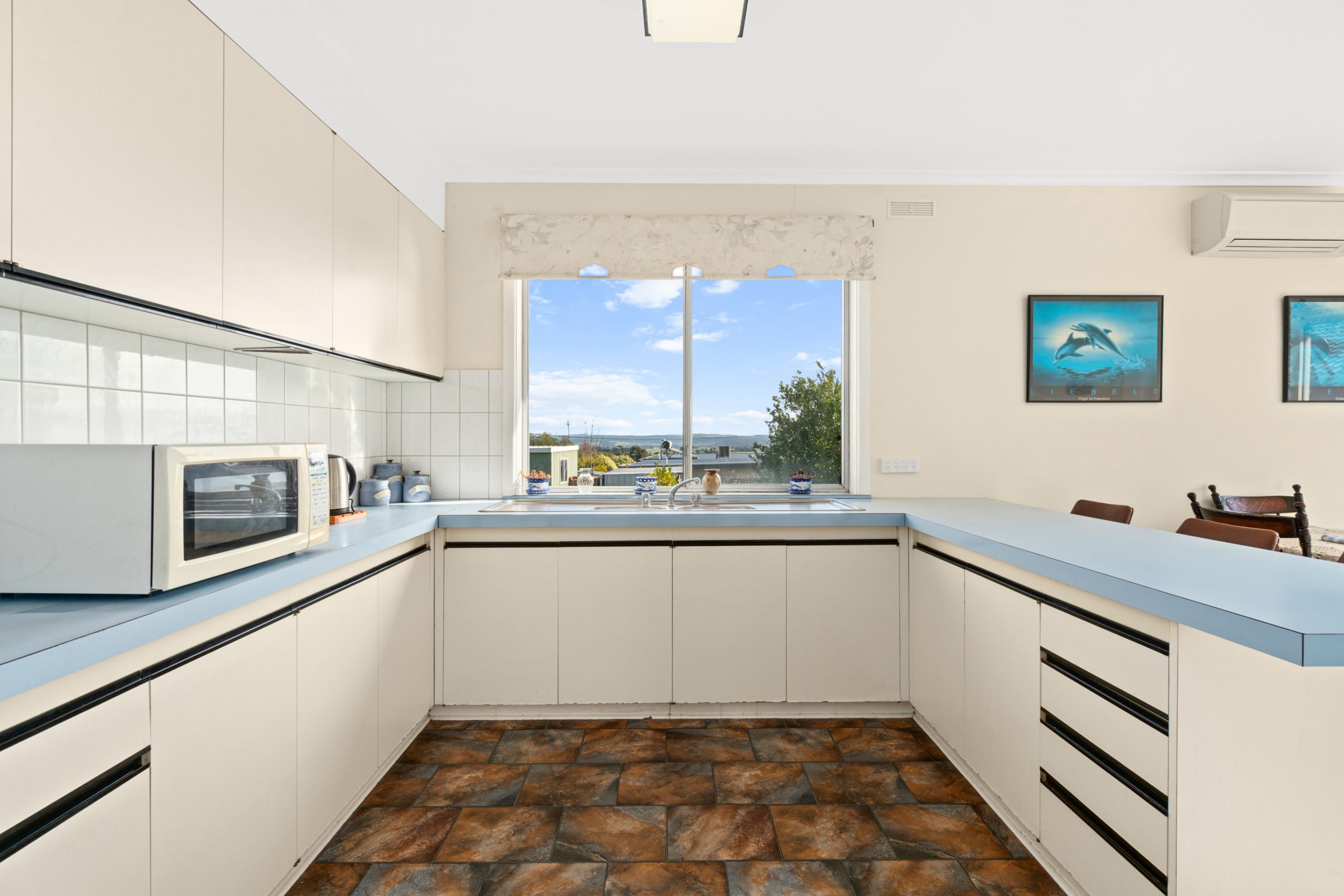 9 Rae Crescent, Churchill, VIC 3842 AUS