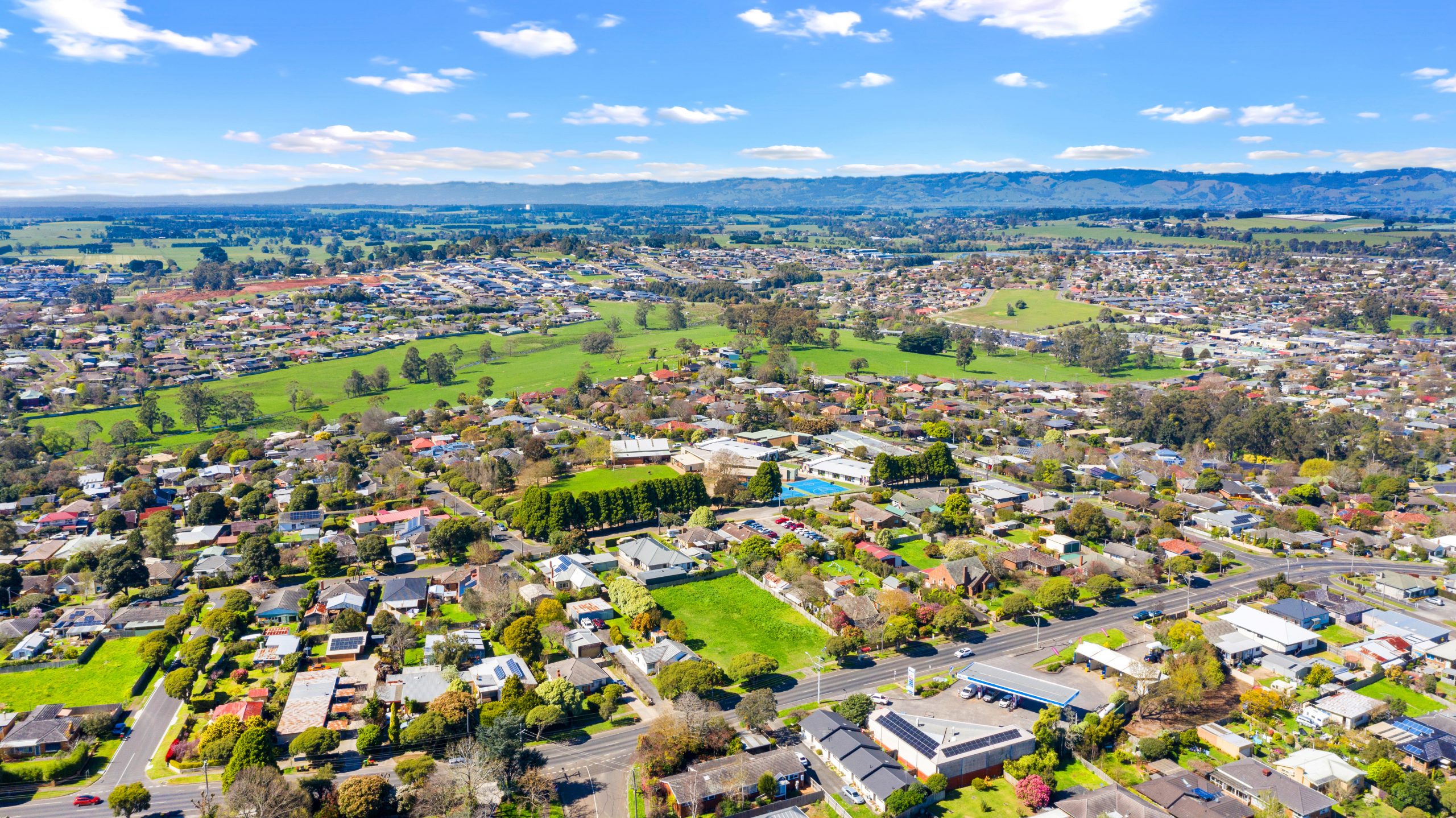 70-72 Brandy Creek Road, Warragul, VIC 3820 AUS
