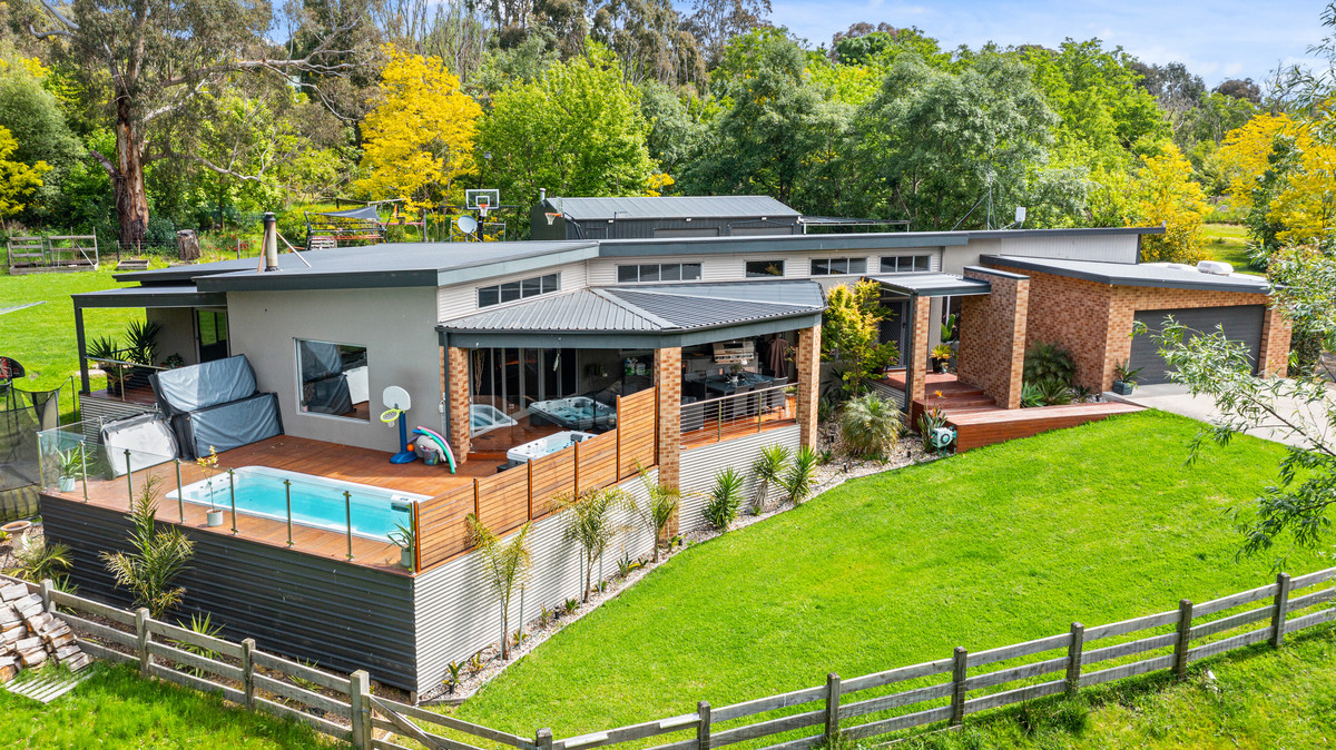 44 Warren Terrace, Hazelwood North, VIC 3840 AUS