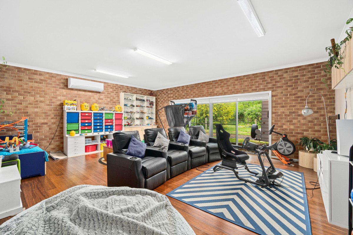 44 Warren Terrace, Hazelwood North, VIC 3840 AUS