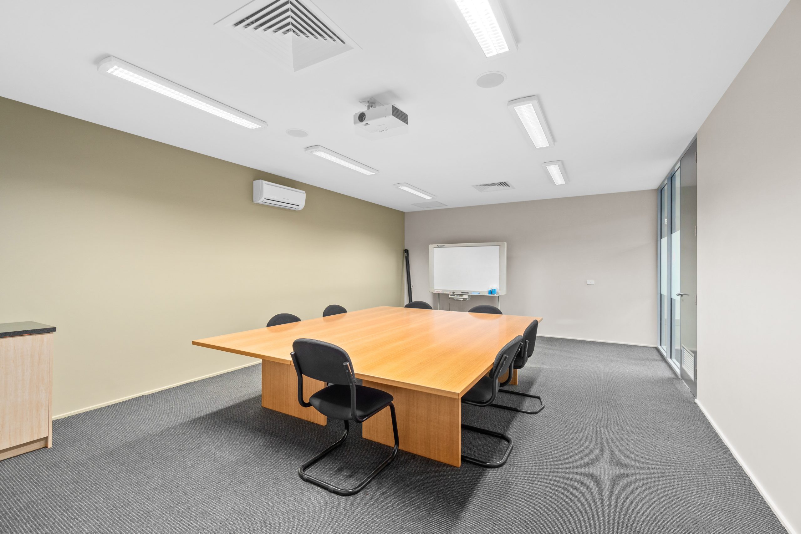 235-237 Princes Drive, Morwell, VIC 3840 AUS