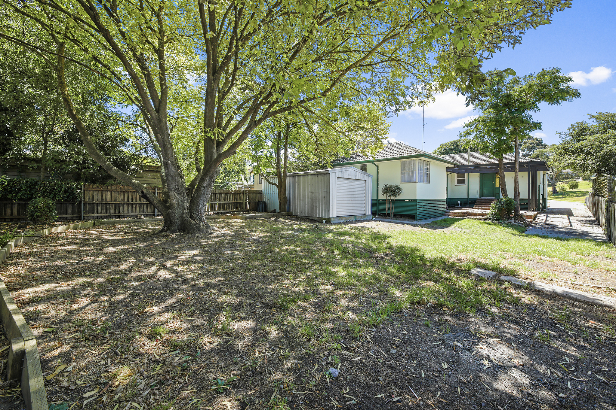 24 Hourigan Road, Morwell, VIC 3840 AUS