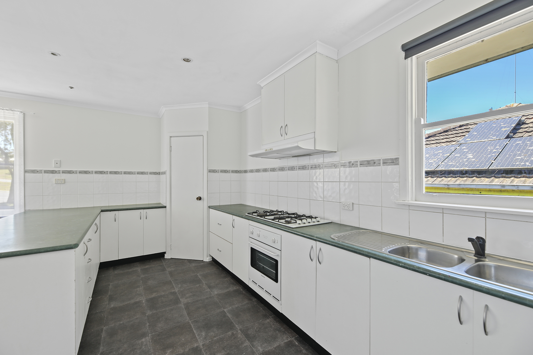 24 Hourigan Road, Morwell, VIC 3840 AUS