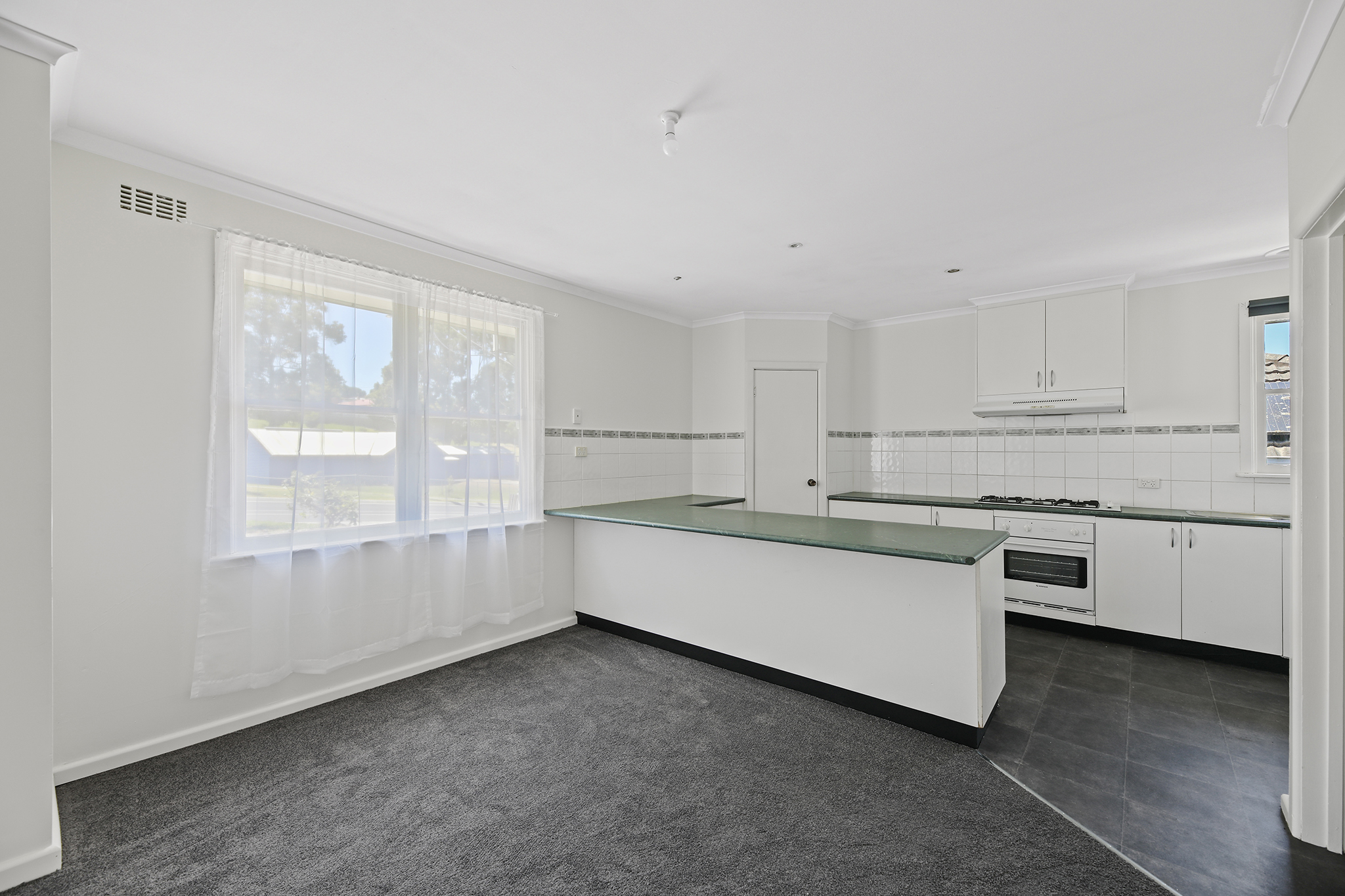 24 Hourigan Road, Morwell, VIC 3840 AUS