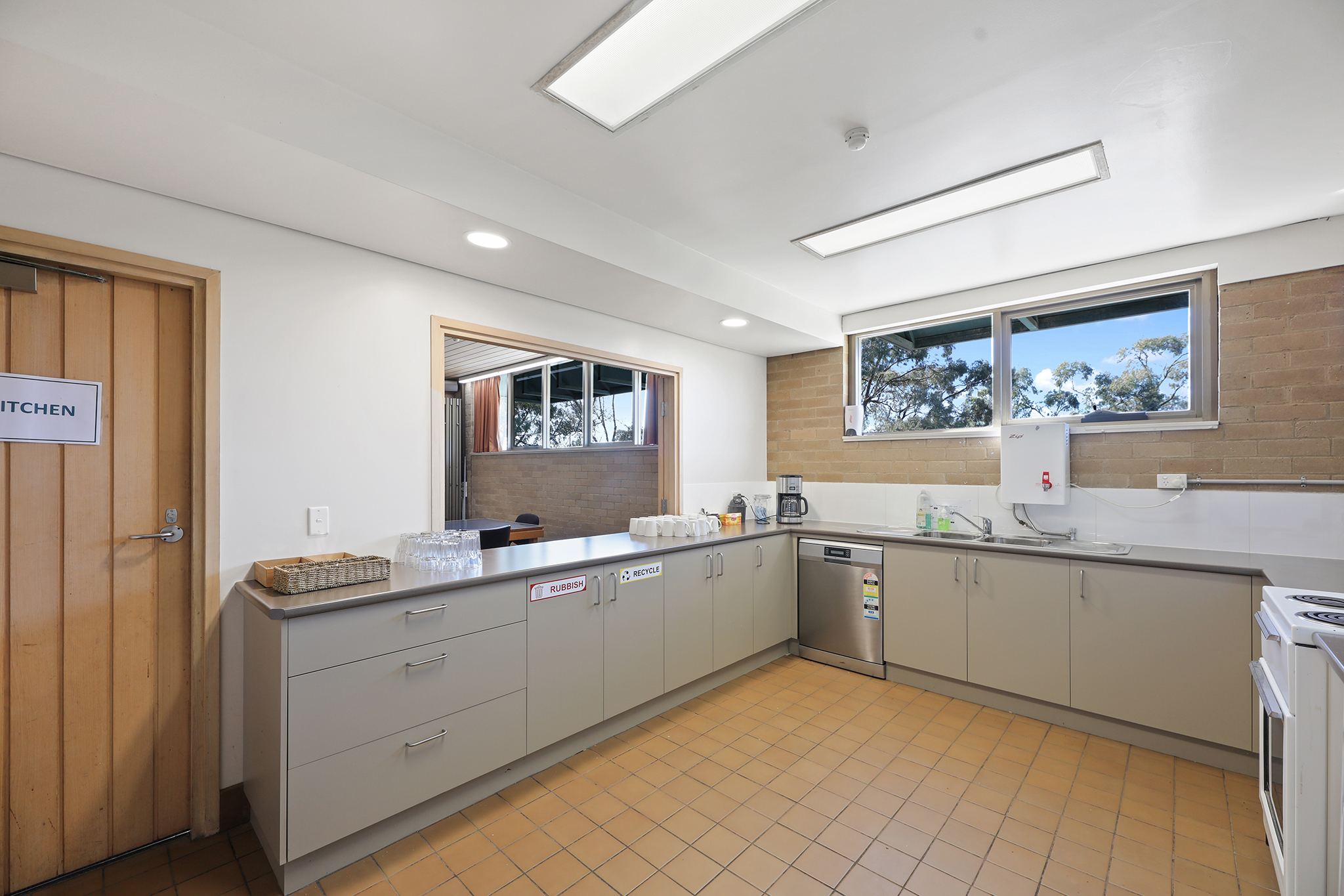 107 Princes Highway, Trafalgar, VIC 3824 AUS