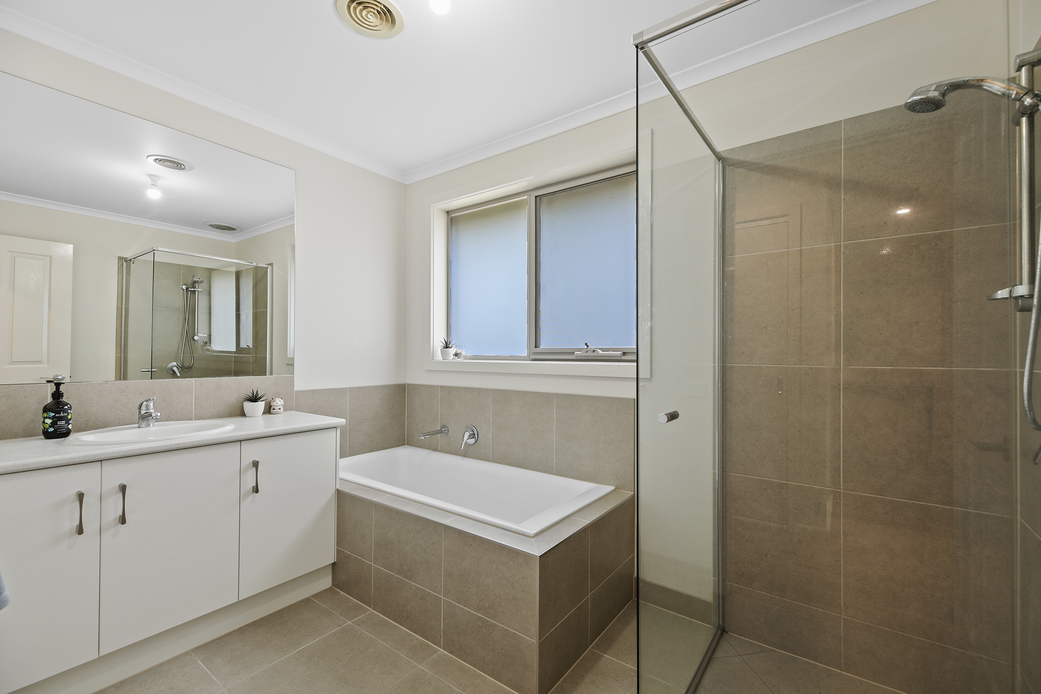 6 Rostrevor Close, Traralgon, VIC 3844 AUS