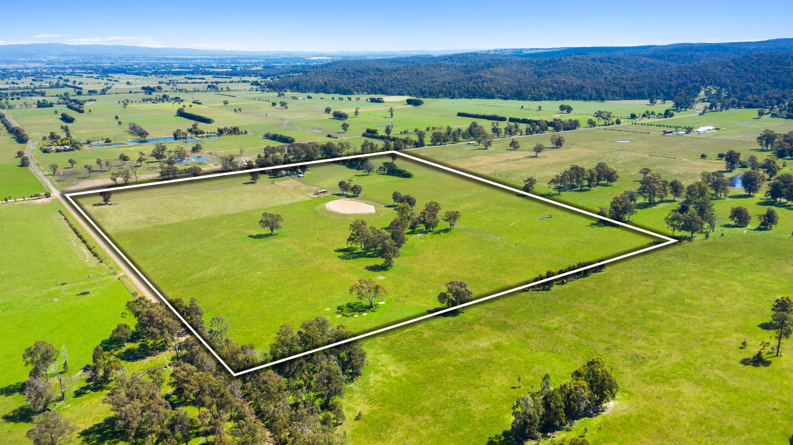 240 Frasers Lane, Glengarry, VIC 3854 AUS