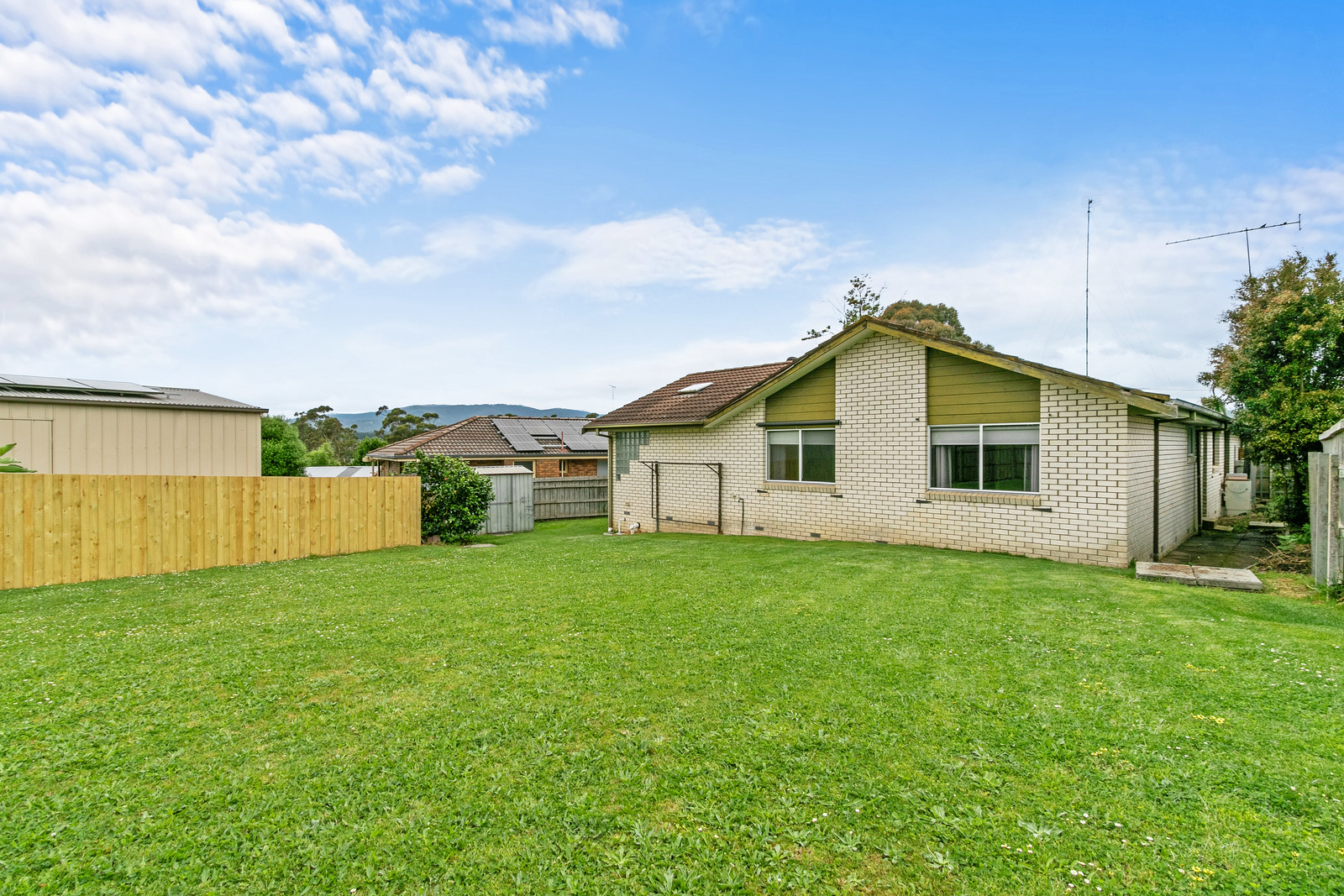 1 Jacka Court, Churchill, VIC 3842 AUS