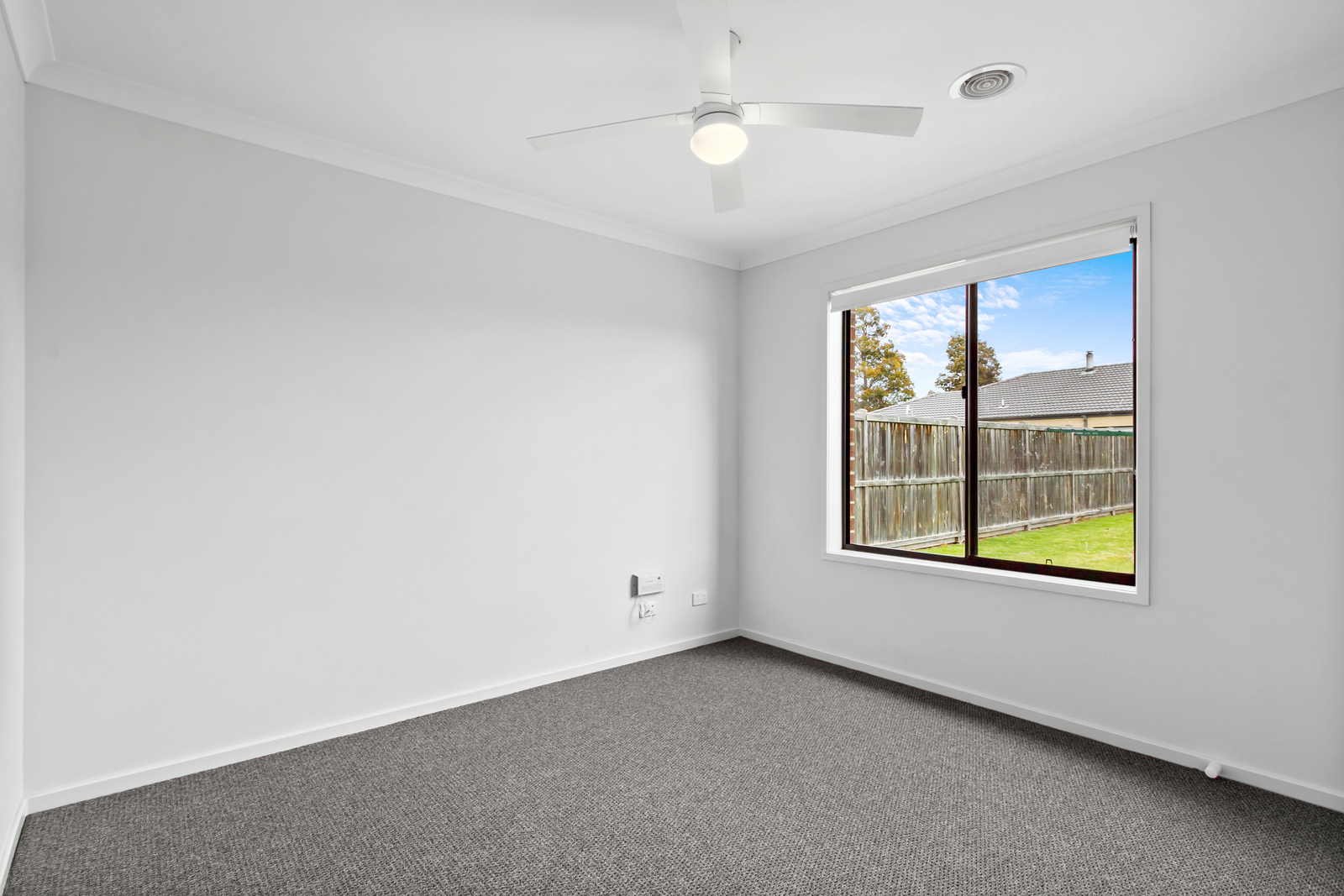 74 Moore Street, Rosedale, VIC 3847 AUS