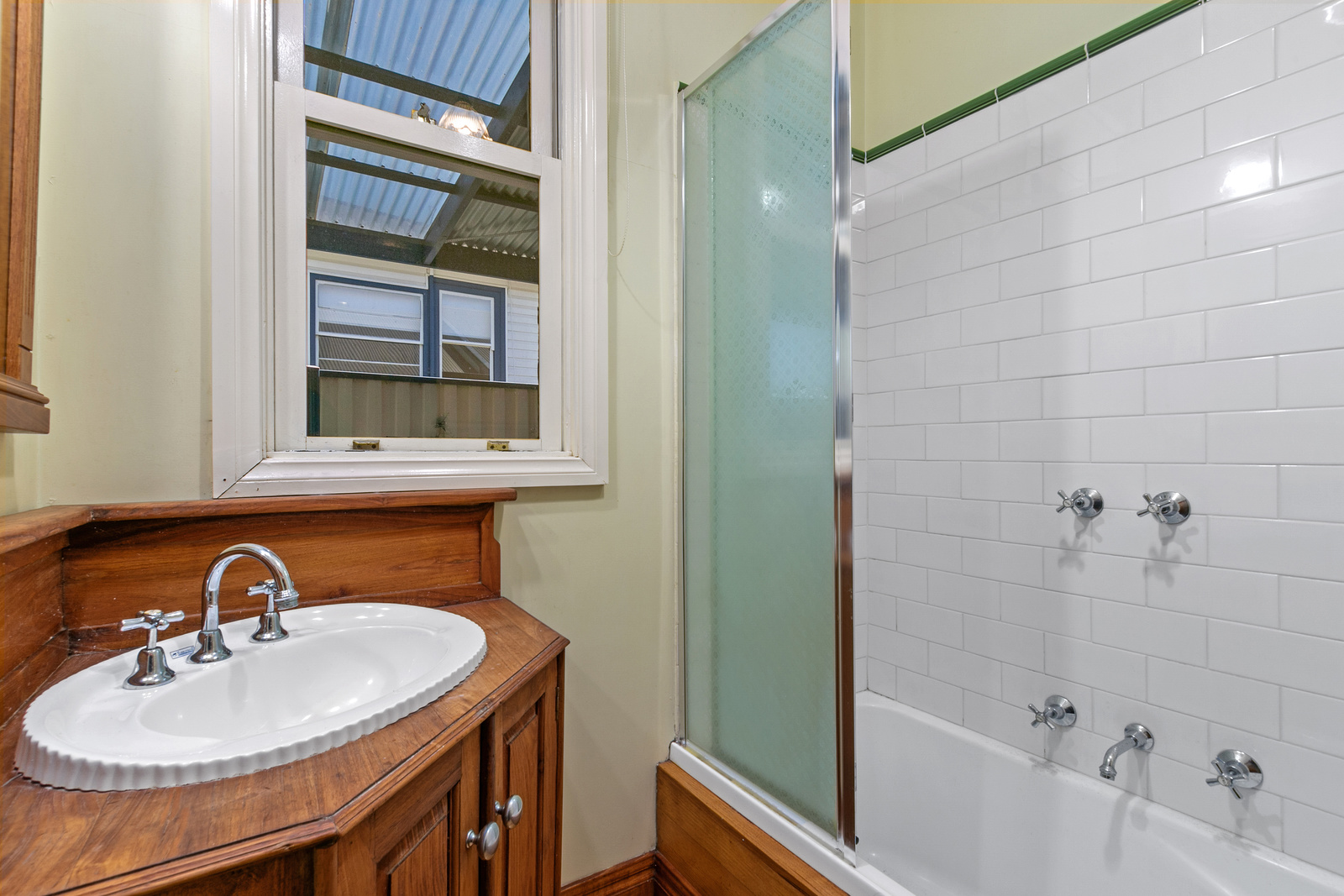 54 Moore Street, Traralgon, VIC 3844 AUS