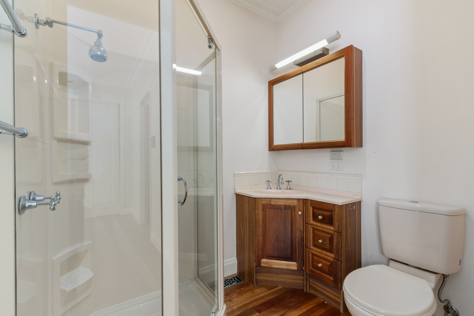 54 Moore Street, Traralgon, VIC 3844 AUS