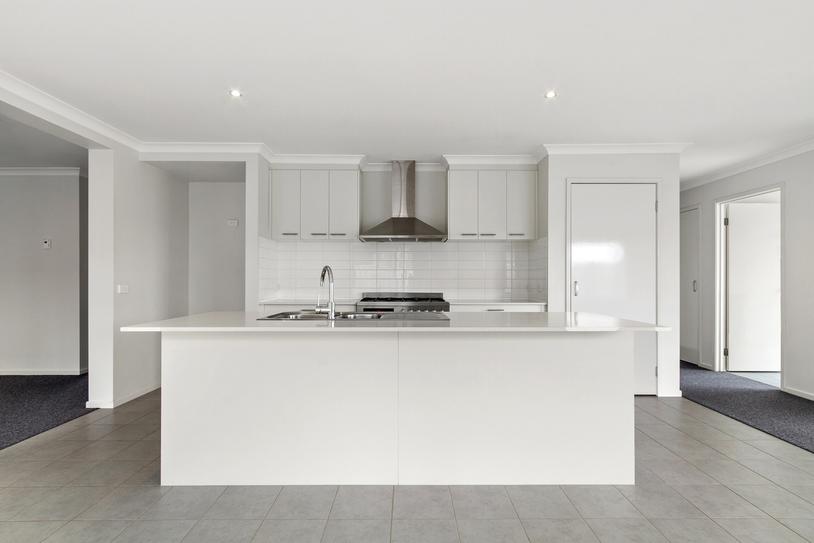 74 Moore Street, Rosedale, VIC 3847 AUS