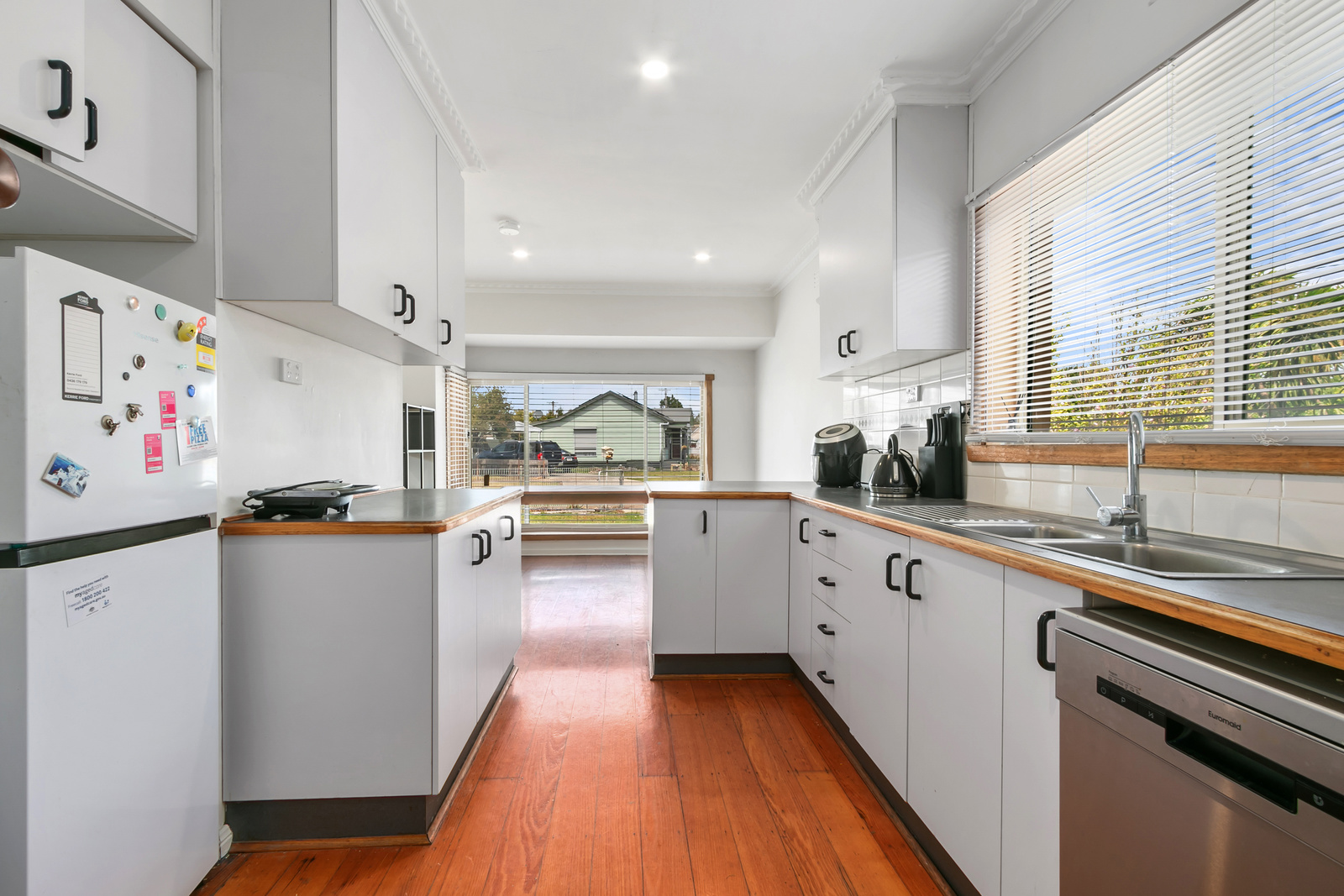 15 Saunders Crescent, Traralgon, VIC 3844 AUS