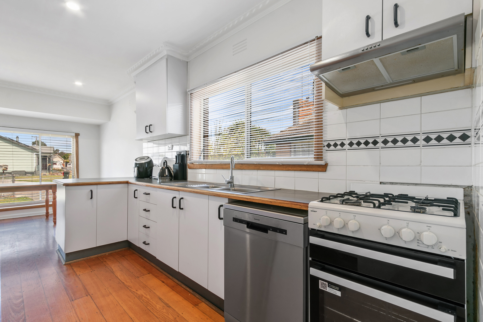 15 Saunders Crescent, Traralgon, VIC 3844 AUS