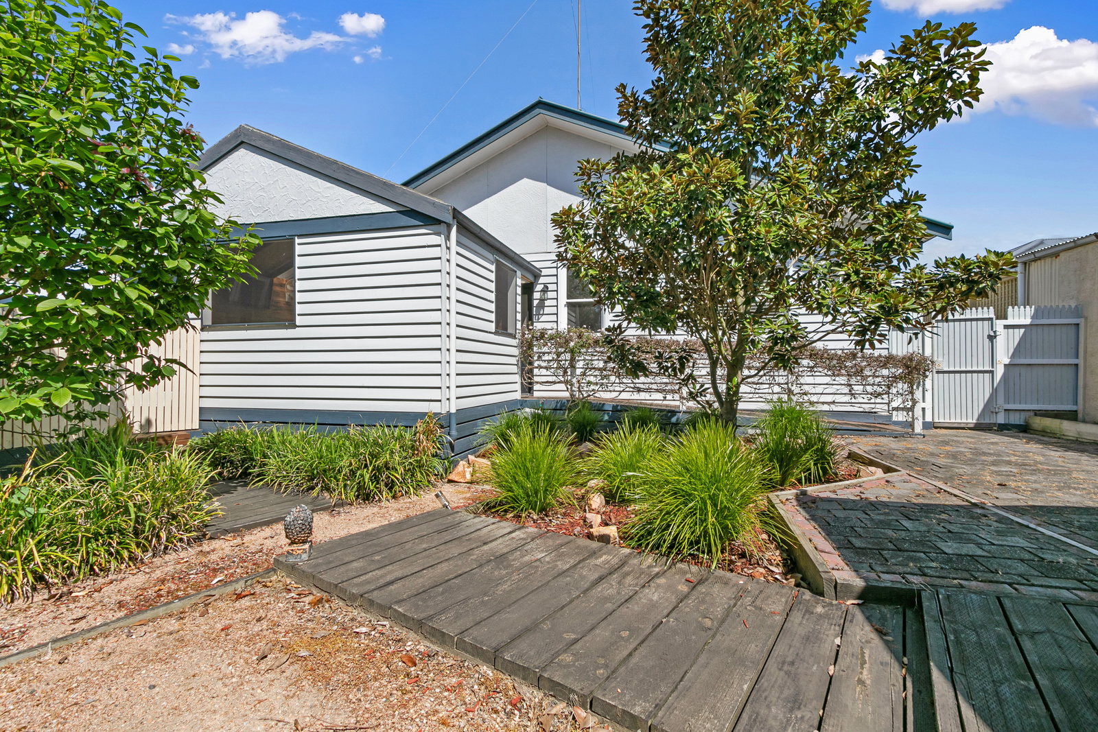 54 Moore Street, Traralgon, VIC 3844 AUS