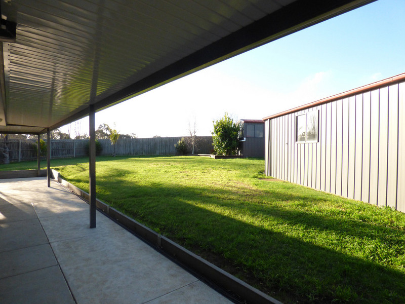 12 Josie Place, Morwell, VIC 3840 AUS