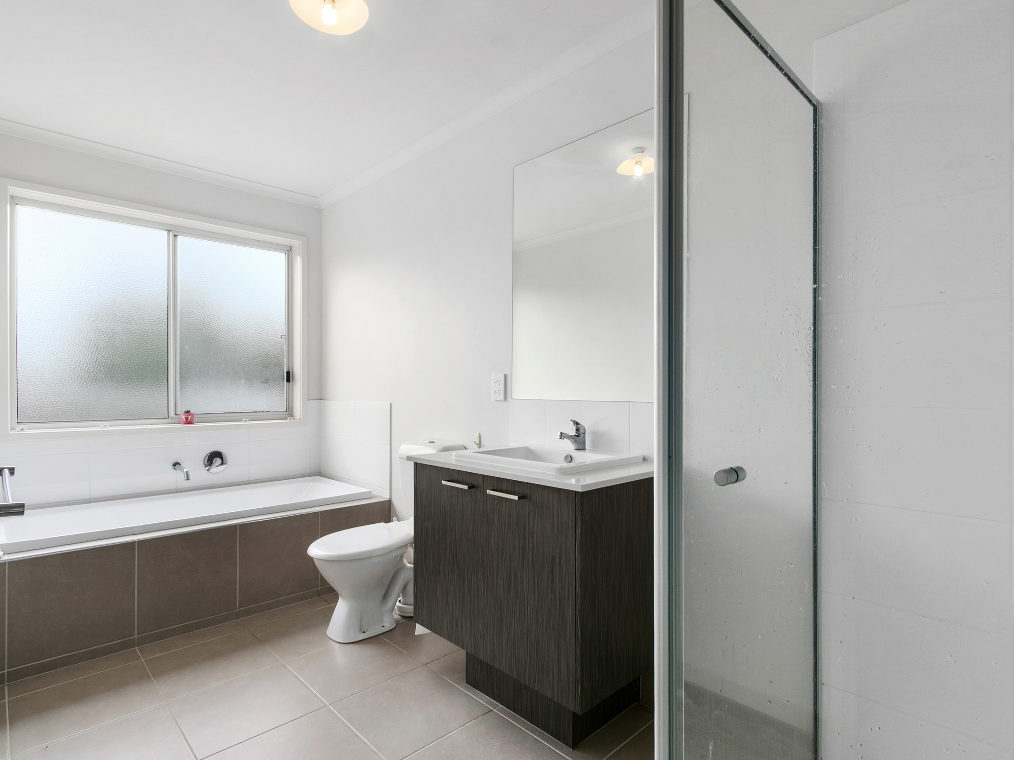 1/18 Chenhall Crescent, Traralgon, VIC 3844 AUS