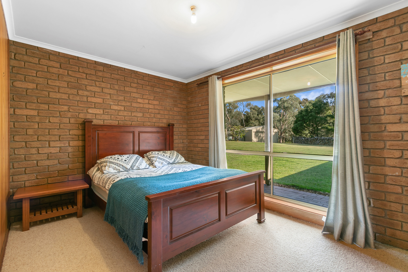 75 Powers Road, Callignee, VIC 3844 AUS