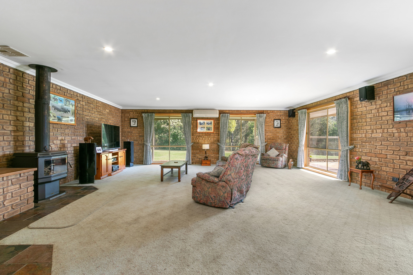 75 Powers Road, Callignee, VIC 3844 AUS