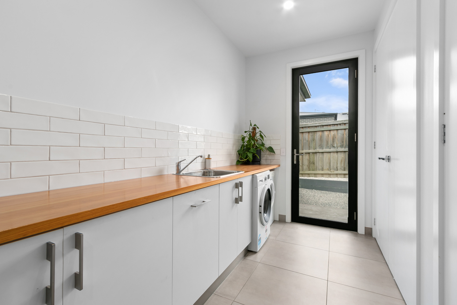 81 Dunbar Road, Traralgon, VIC 3844 AUS