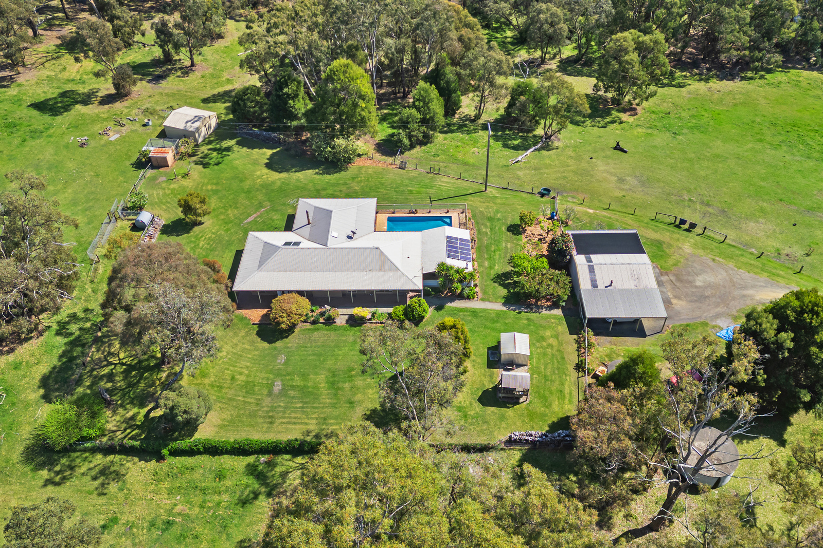 75 Powers Road, Callignee, VIC 3844 AUS