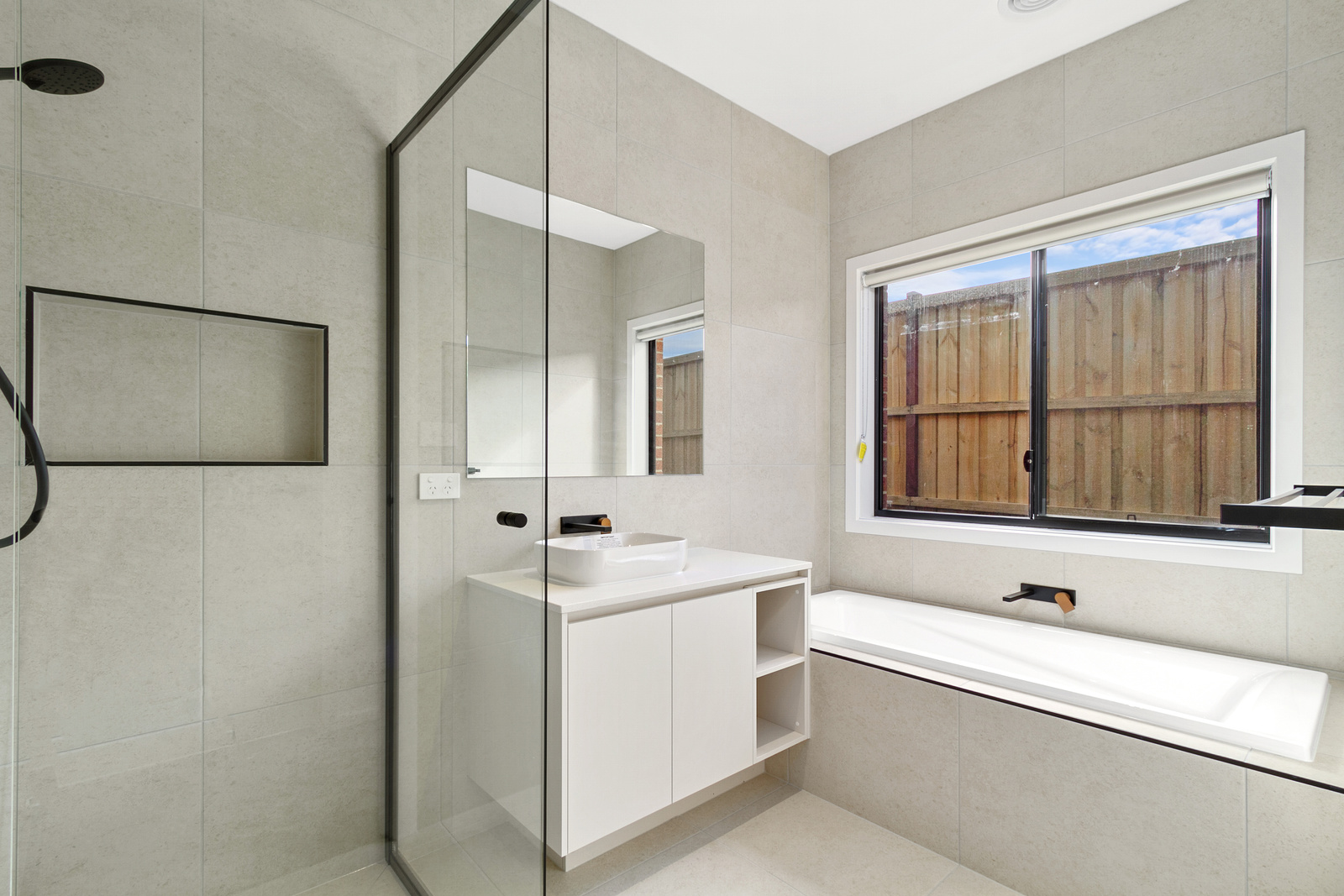 1 Rust View, Traralgon, VIC 3844 AUS