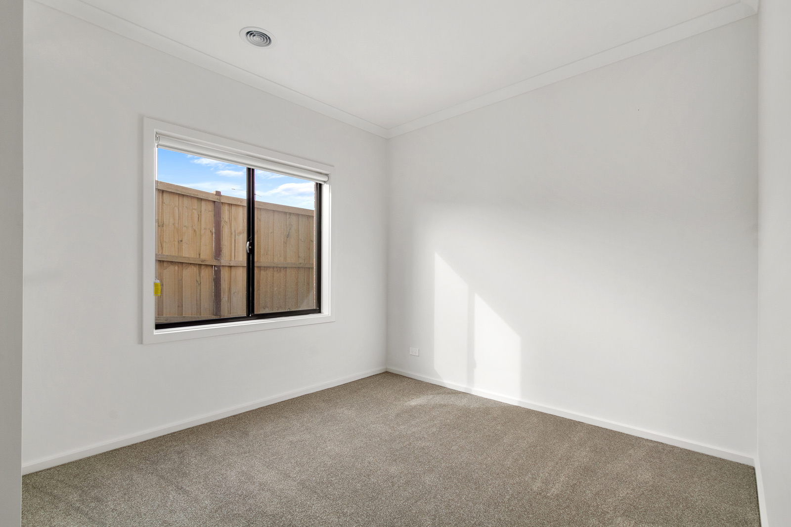 1 Rust View, Traralgon, VIC 3844 AUS