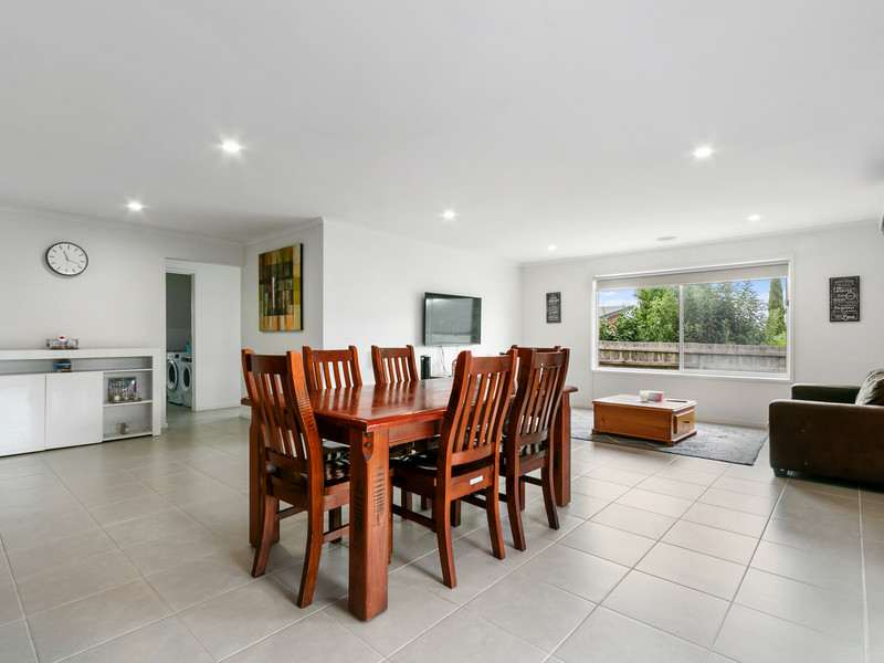 1/18 Chenhall Crescent, Traralgon, VIC 3844 AUS