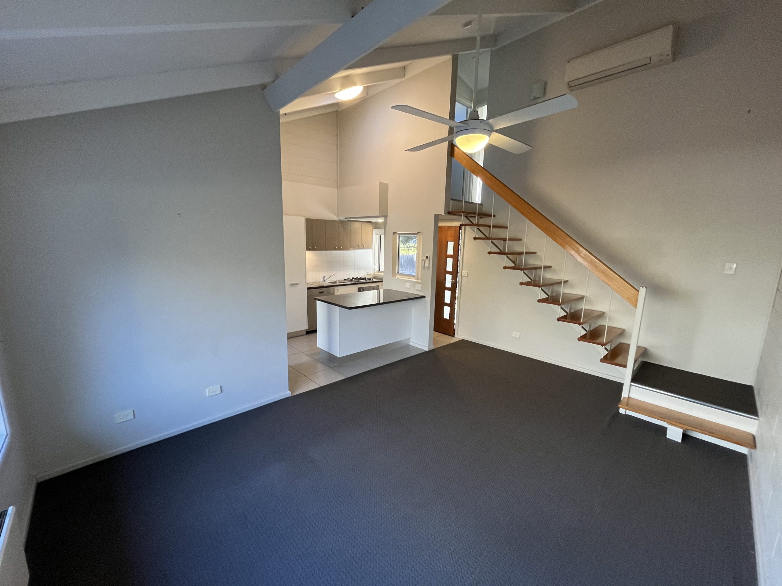 2/56 Kay Street, TRARALGON, VIC 3844 AUS
