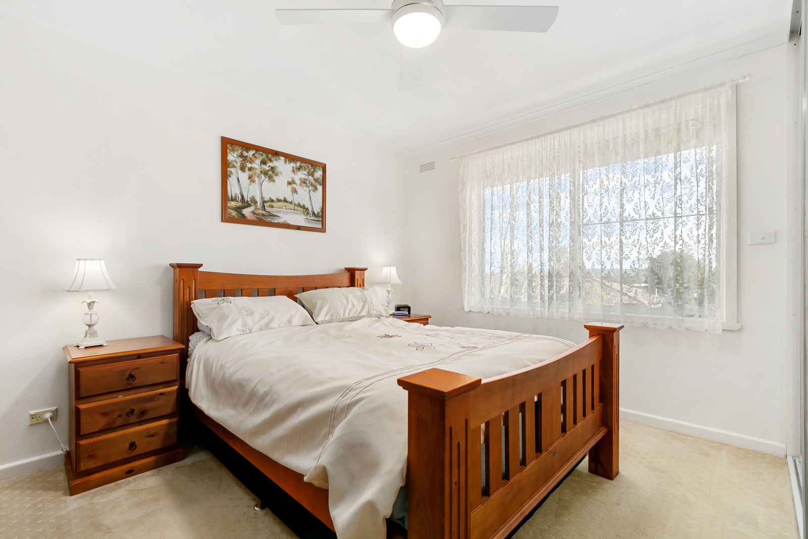 10 Mulcare Crescent, Churchill, VIC 3842 AUS