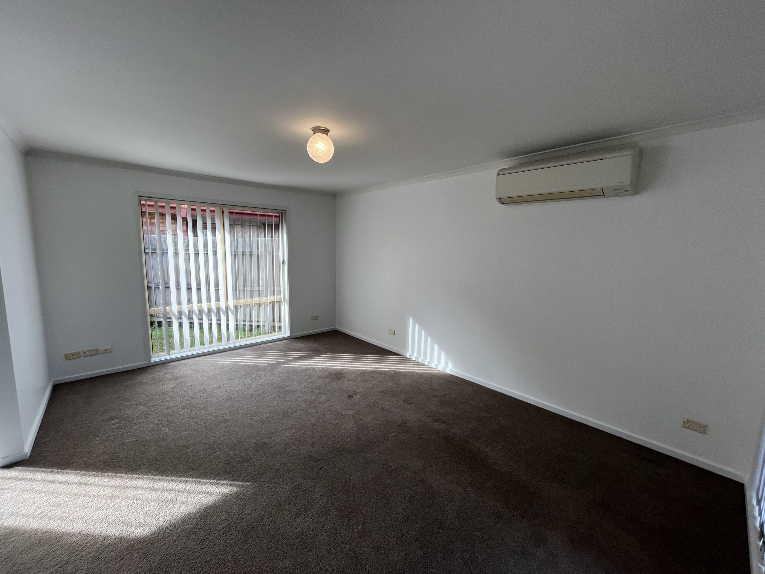 2/26 Moore Street, TRARALGON, VIC 3844 AUS