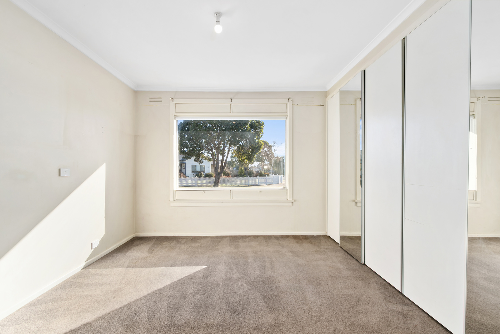 25 Pollock Avenue, Traralgon, VIC 3844 AUS