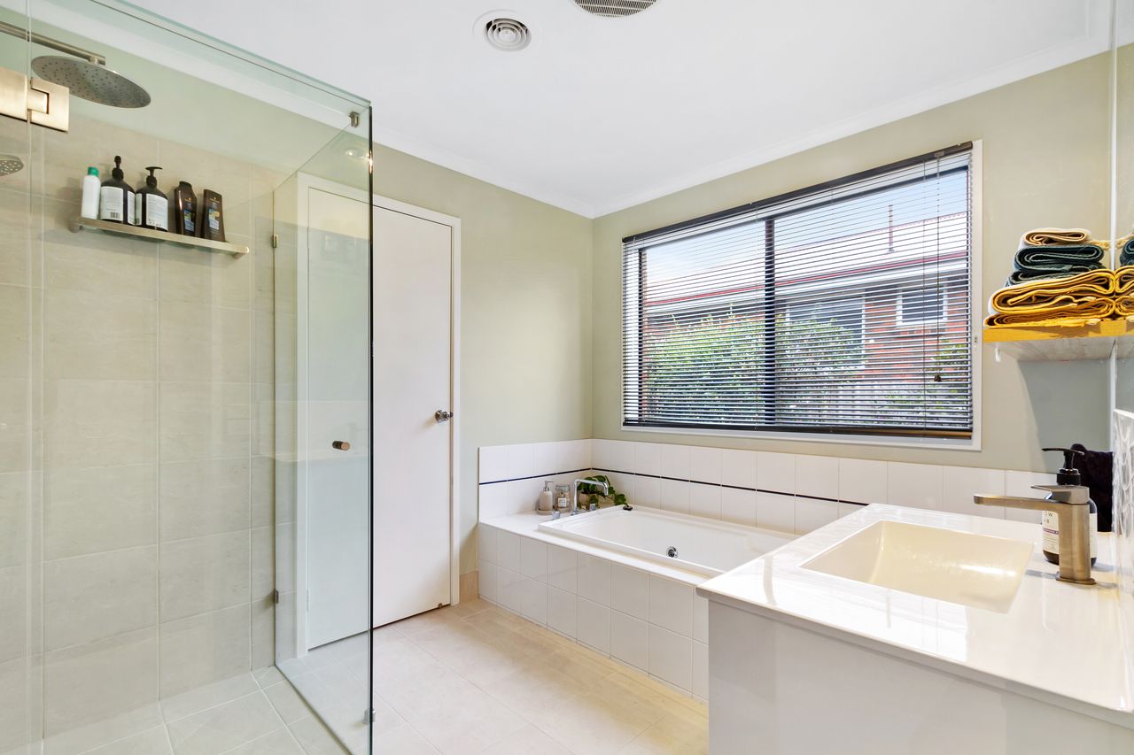 13 Sunderland Circuit, TRARALGON, VIC 3844 AUS