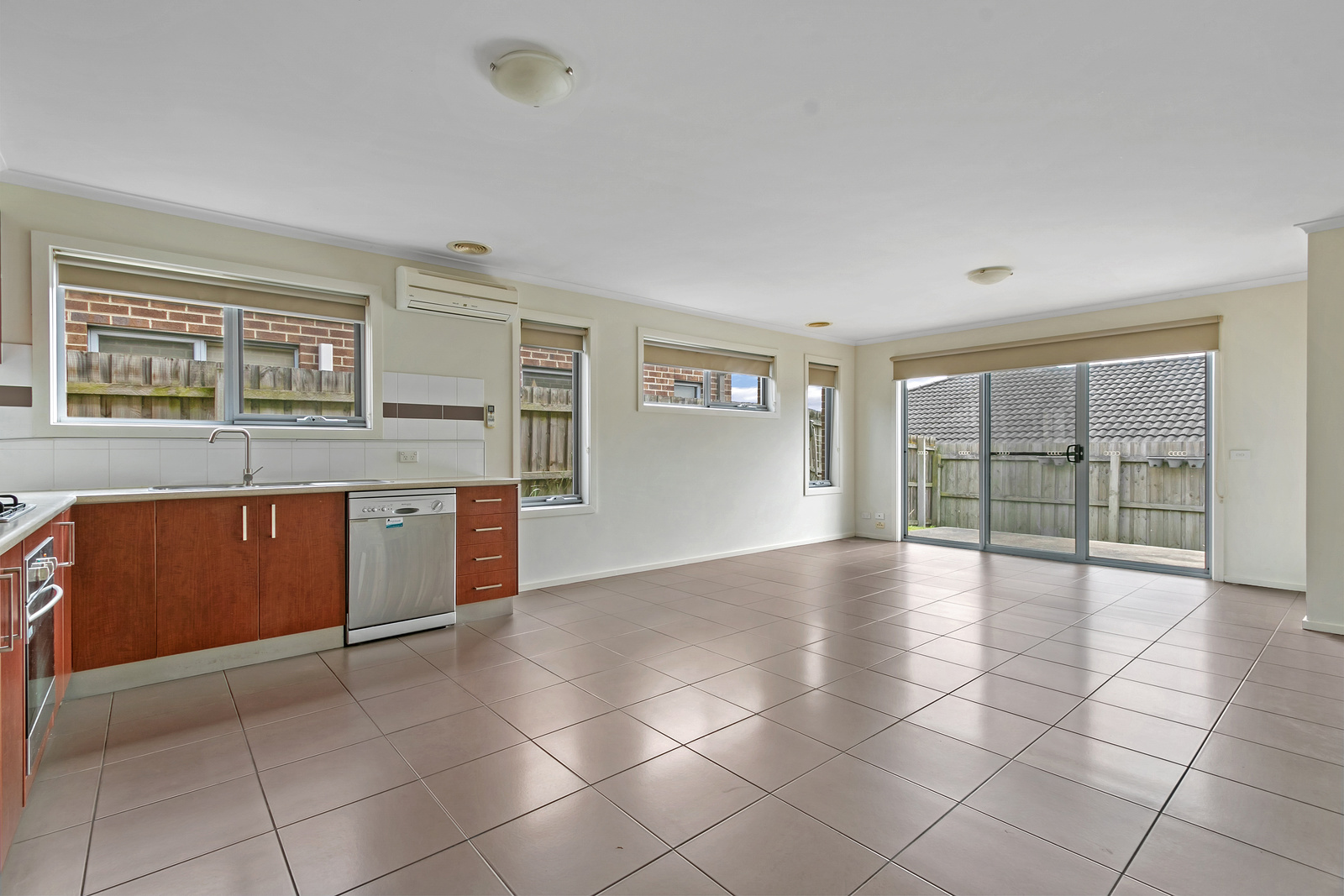 2 Balmoral Place, Traralgon, VIC 3844 AUS