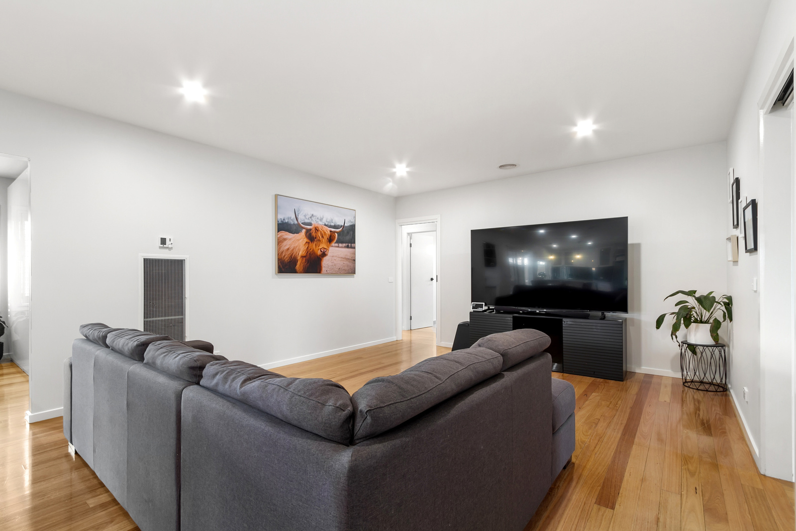 1 Brown Drive, Churchill, VIC 3842 AUS