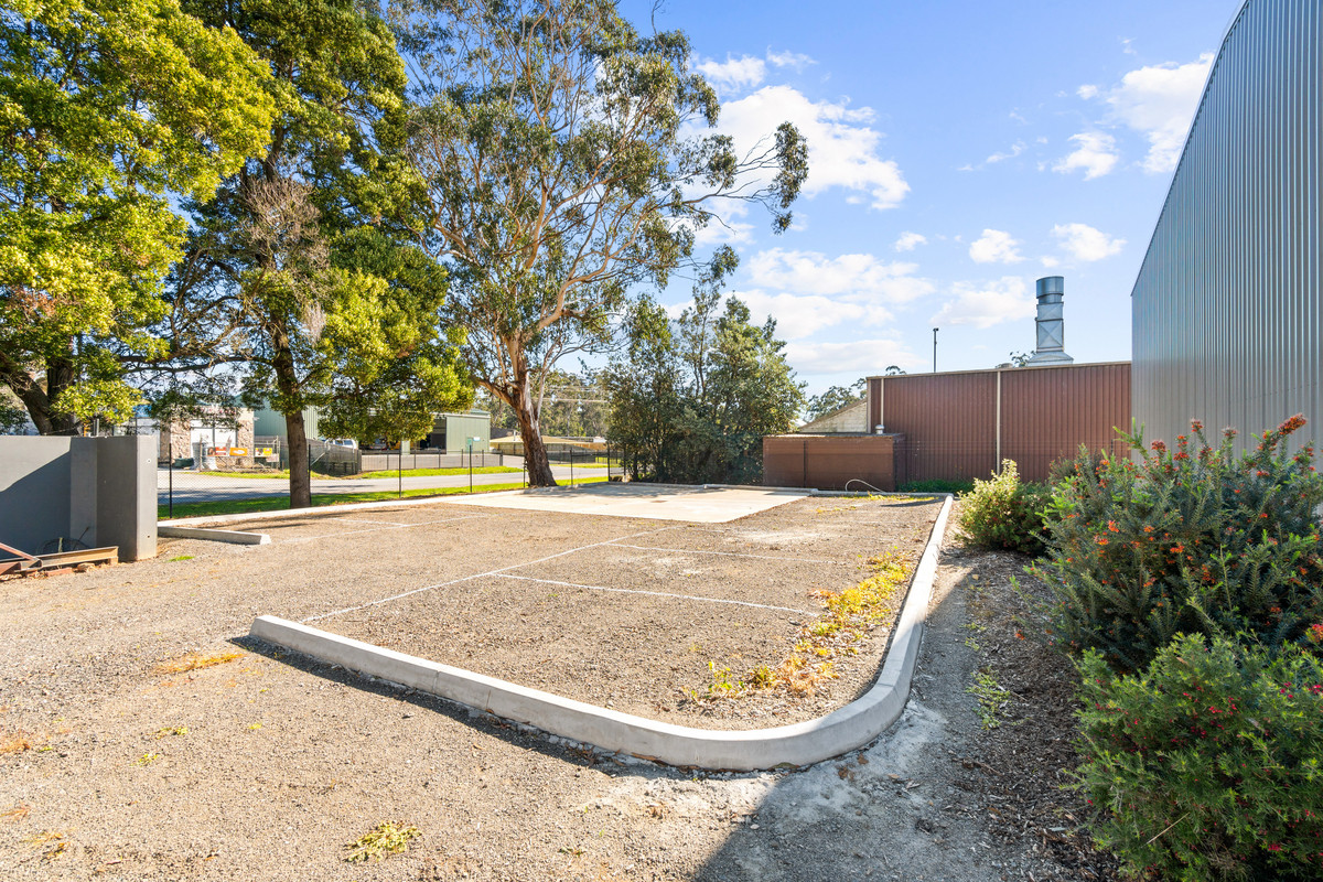 21 Weerong Road, Drouin, VIC 3818 AUS