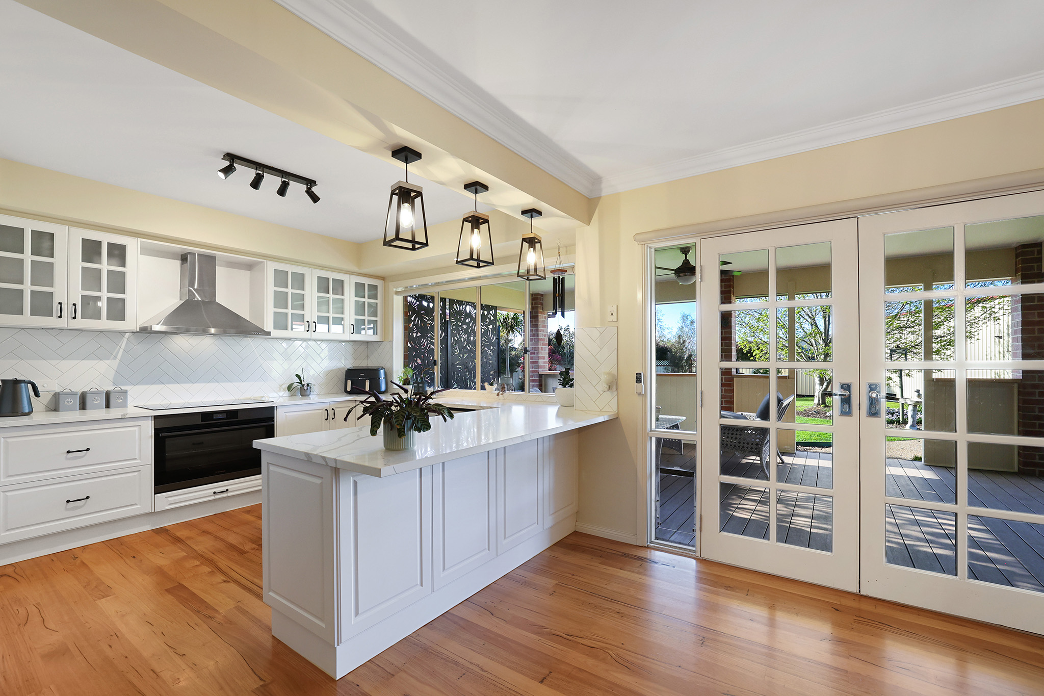 107-109 Ellavale Drive, Traralgon, VIC 3844 AUS