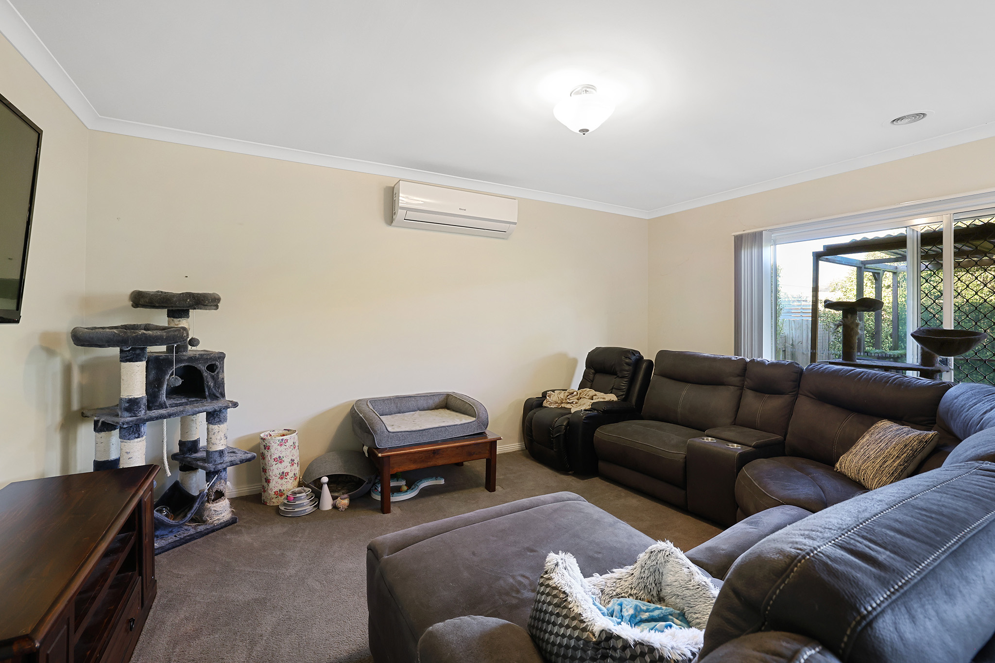 107-109 Ellavale Drive, Traralgon, VIC 3844 AUS