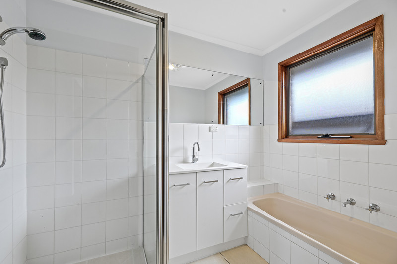 64 Hazelwood Road, Traralgon, VIC 3844 AUS