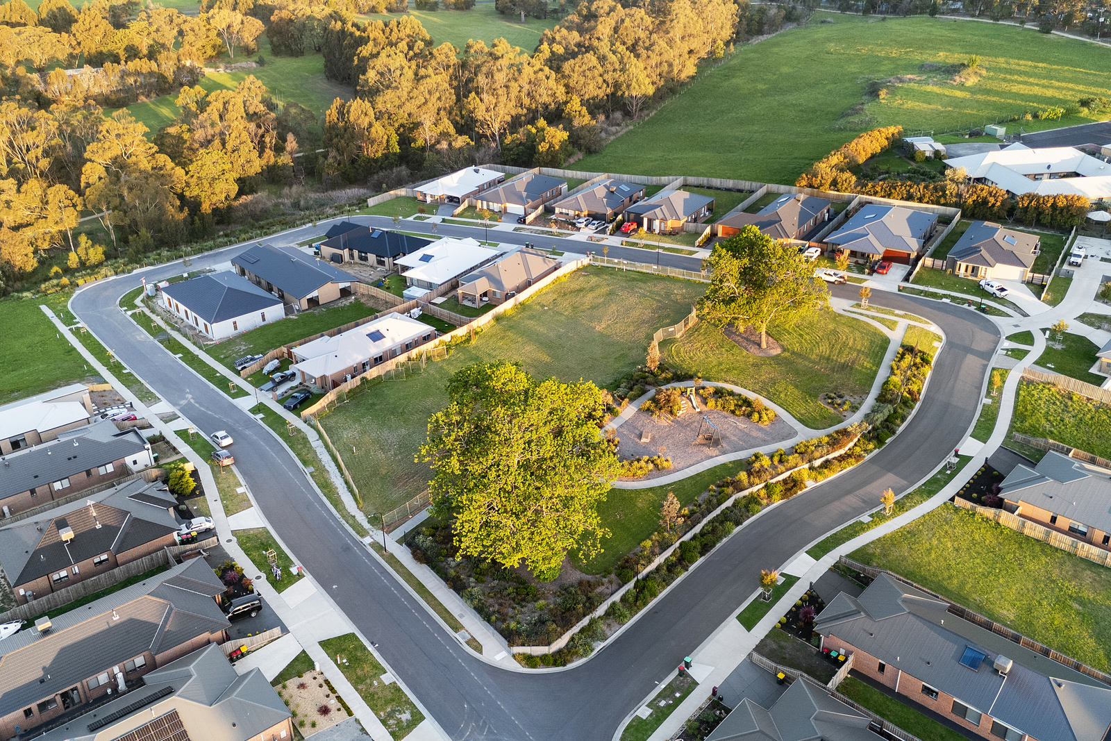 14 Oakhill Terrace, Churchill, VIC 3842 AUS