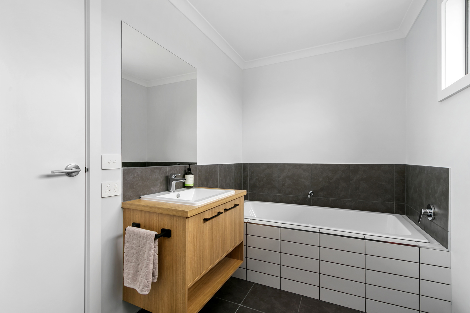 3/15 Columbia Crescent, Traralgon, VIC 3844 AUS