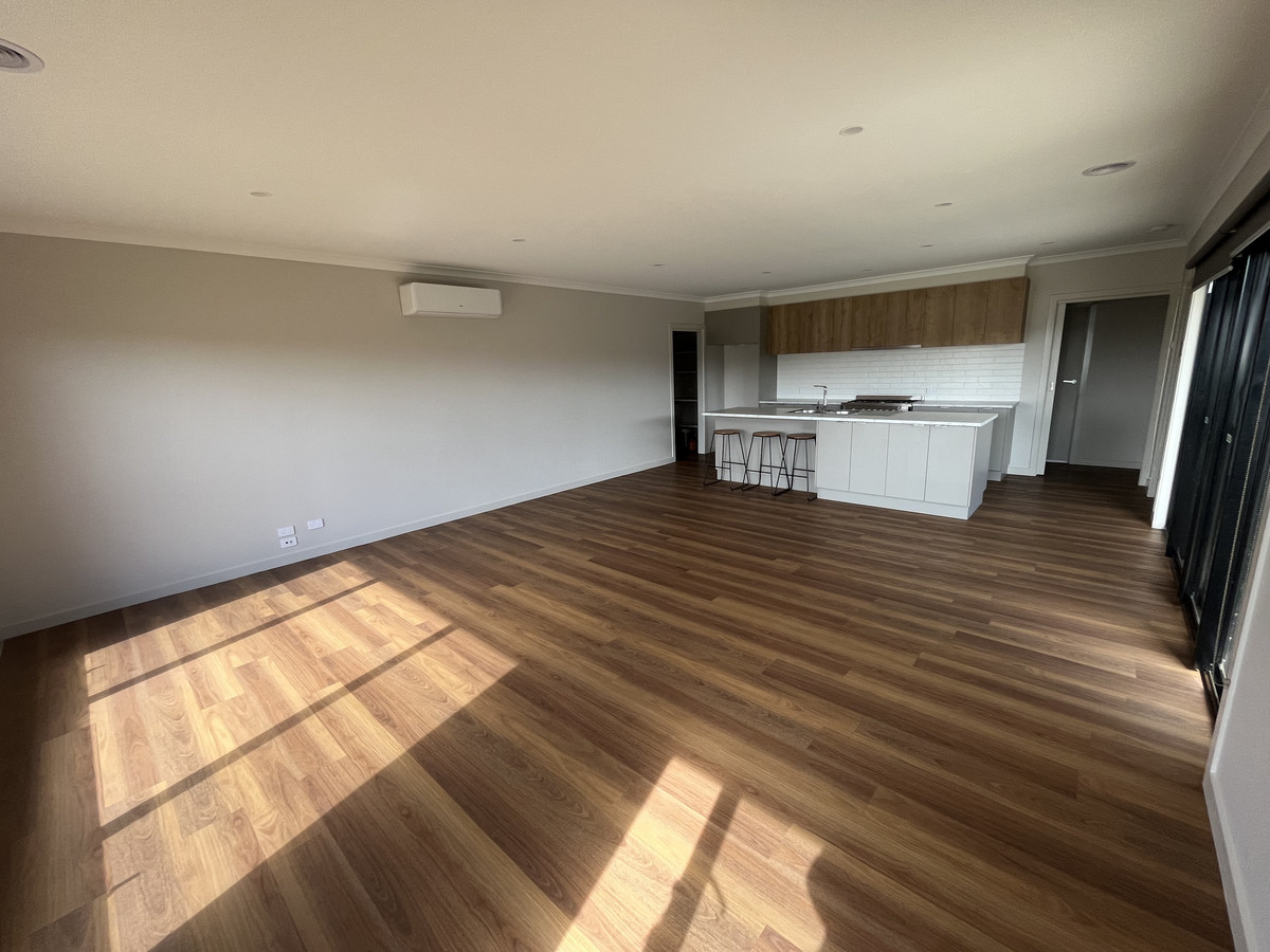 11 Waterside Drive, Traralgon, VIC 3844 AUS