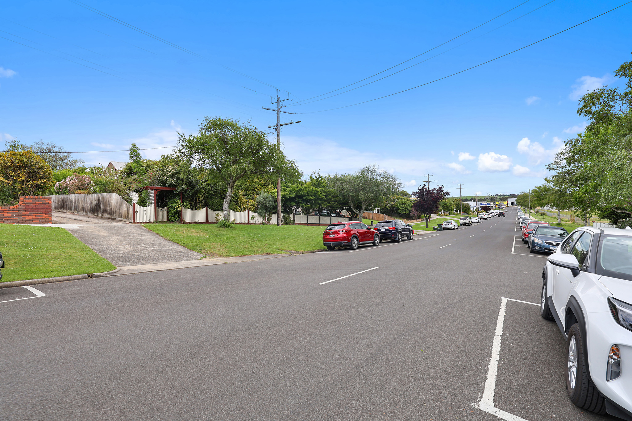 37 Gladstone Street, Warragul, VIC 3820 AUS