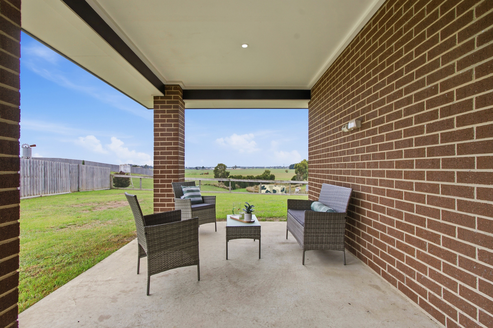 38 Ridge Boulevard, Yinnar, VIC 3869 AUS