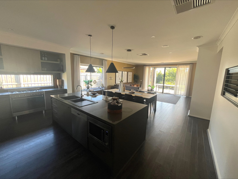 99 Park Lane, Traralgon, VIC 3844 AUS