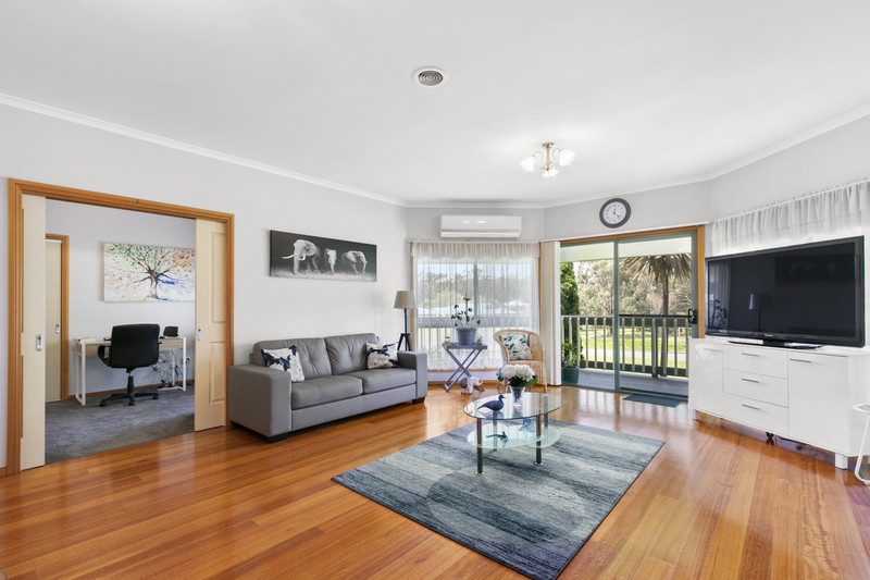 8 Haverbrack Crescent, Churchill, VIC 3842 AUS